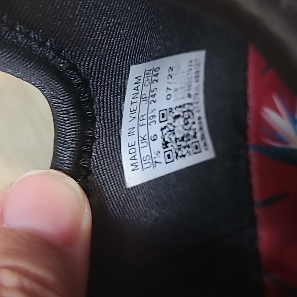 Adidas Thebe Magugu NMD R1 Size 7.5 - Picture 12 of 12